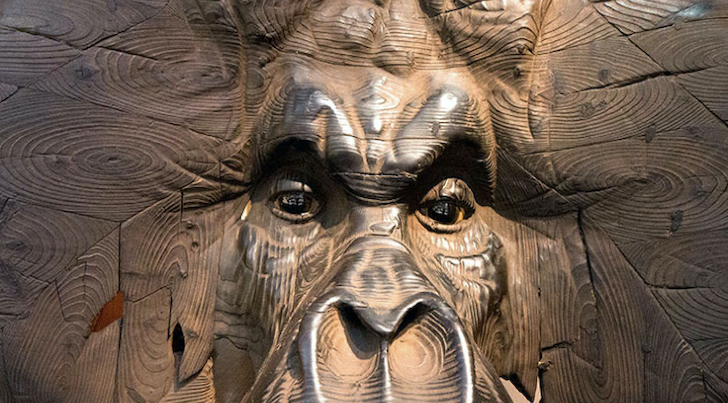 wooden gorilla